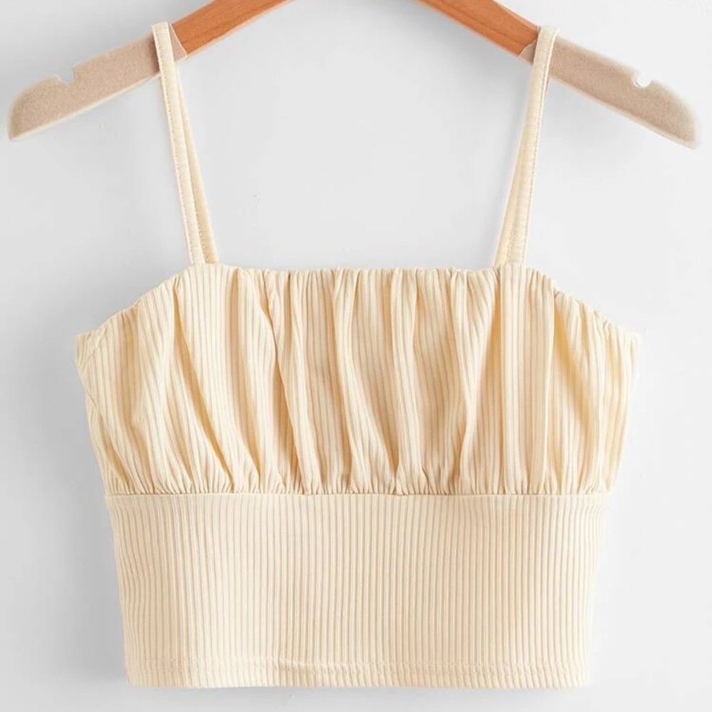 Romwe Cute Ruffled Top